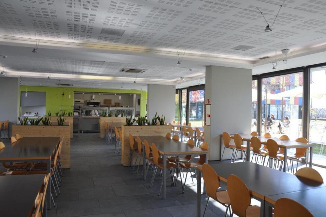 Centre Esplai Albergue El Prat de Llobregat Exteriér fotografie